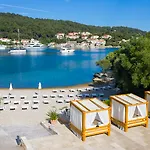 Aminess Vival Port9 4* Medvinjak
