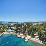 Aminess Vival Port9 4* Medvinjak