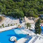 Aminess Vival Port9 4* Medvinjak