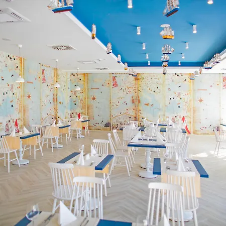 Hotel Aminess Vival Port9 4*