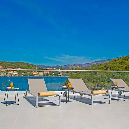 Aminess Vival Port9 Hotel 4*