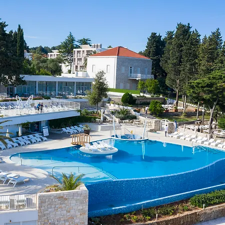 Hotel Aminess Vival Port9