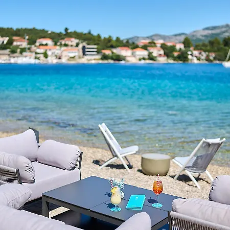 Hotel Aminess Vival Port9