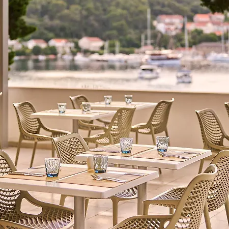 Aminess Vival Port9 Hotel 4*