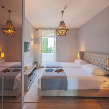 Aminess Vival Port9 Hotel 4*