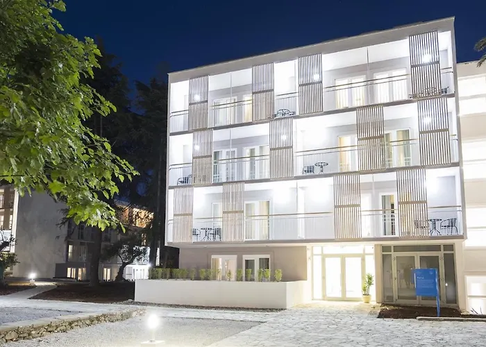 Aminess Vival Port9 4* Medvinjak