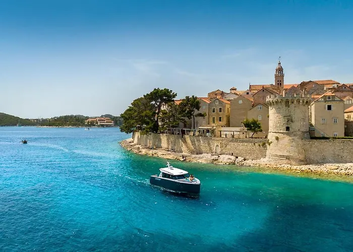 Aminess Vival Port9 4* Medvinjak