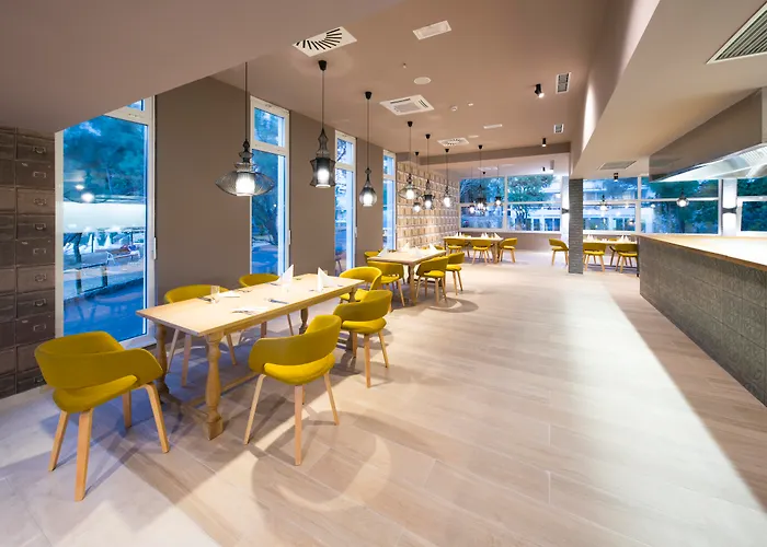 Hotel Aminess Vival Port9 4*