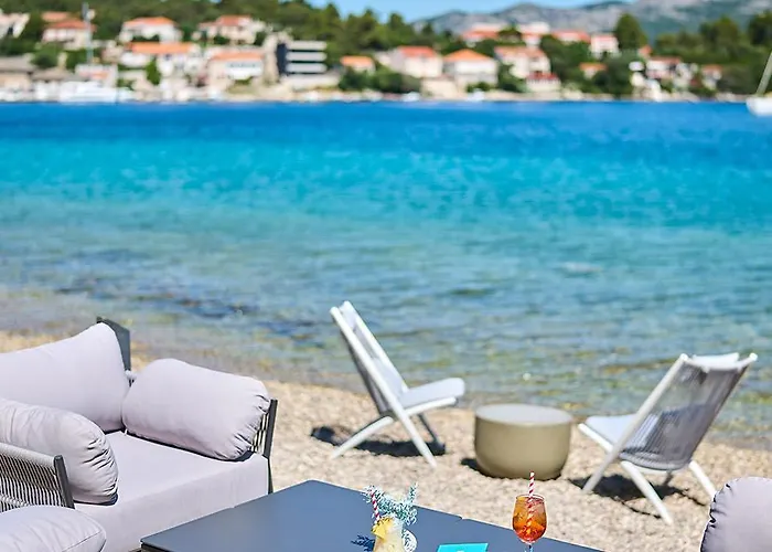 Hotel Aminess Vival Port9