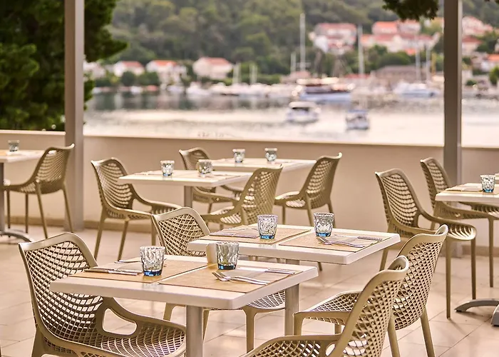 Aminess Vival Port9 Hotel 4*