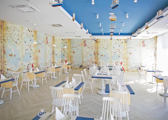 Aminess Vival Port9 4*