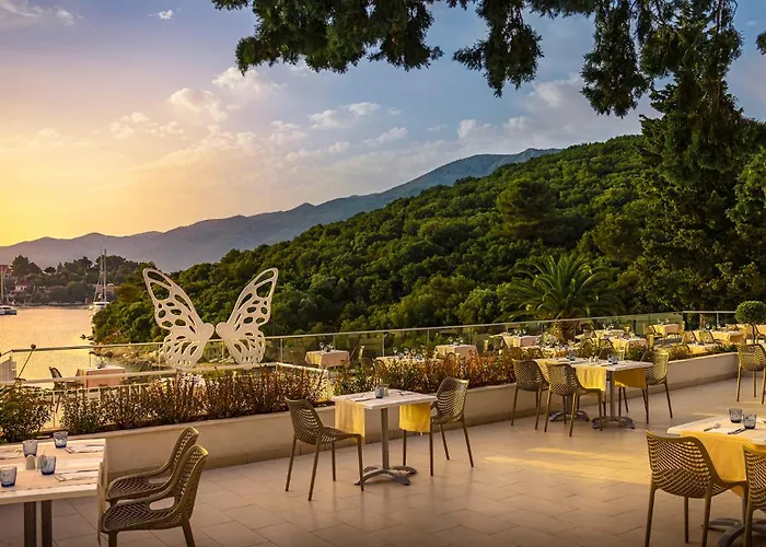 Aminess Vival Port9 4*