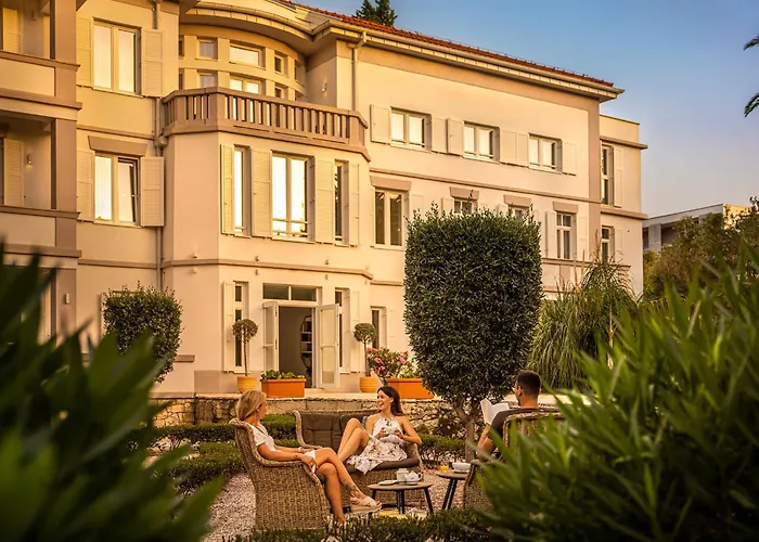 Aminess Vival Port9 Hotel